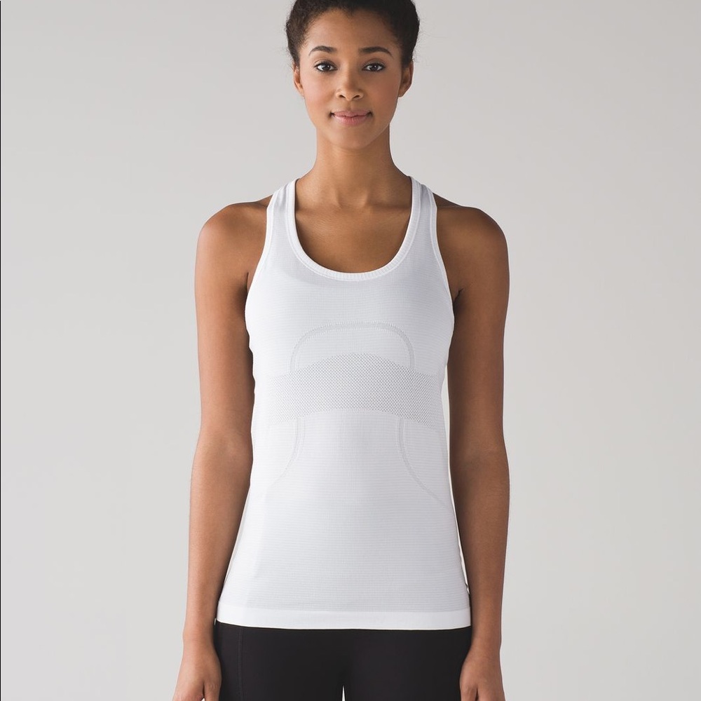 LuluLemon Swiftly Tech Tank